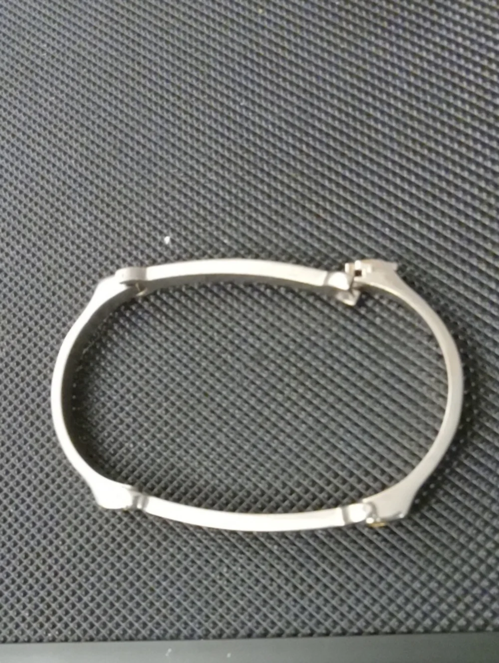 Stainless steel sleek men